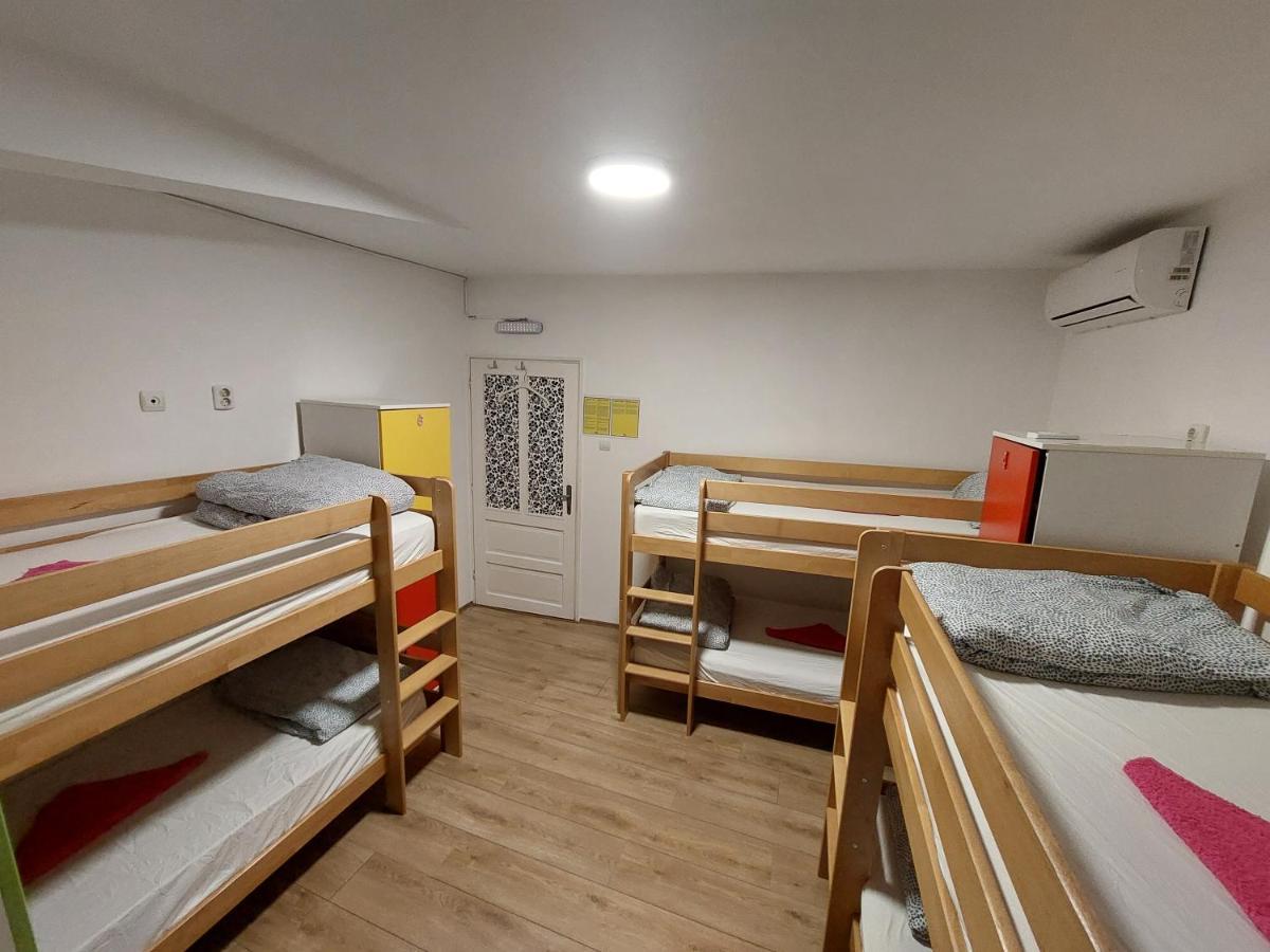 Hostel Inn Downtown Beograd Eksteriør billede