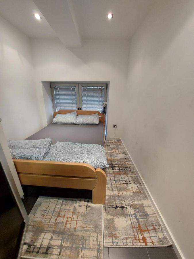 Hostel Inn Downtown Beograd Værelse billede